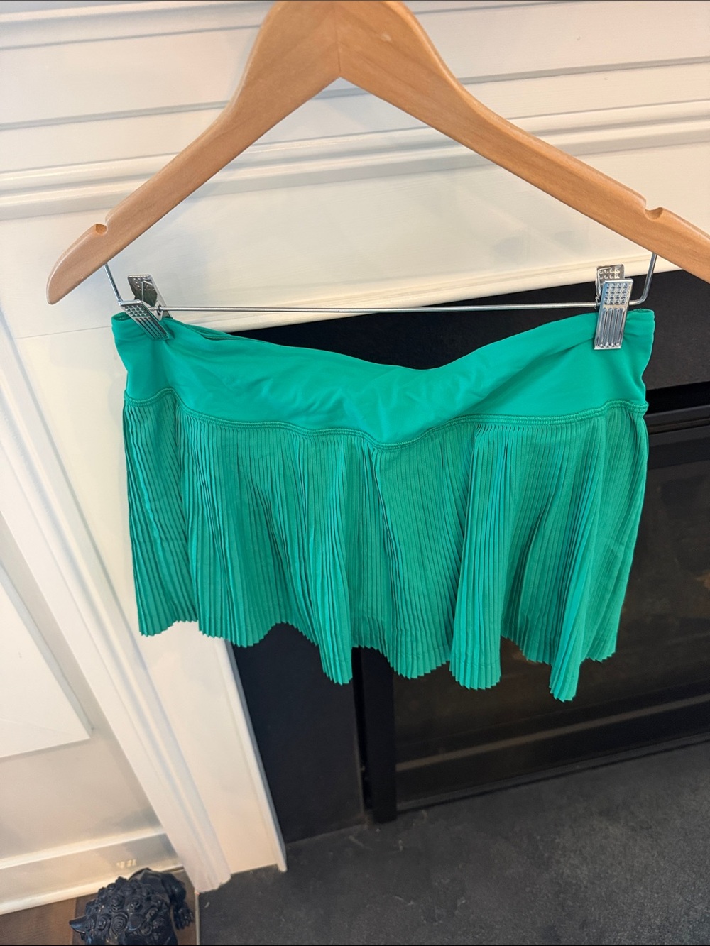 lululemon athletica Pleated Mini Skirt in Teal Green